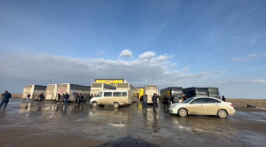 Транспортный коллапс: остановлено 807 машин в Кызылординской области