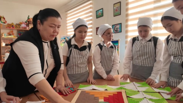 Традиции лоскутного шитья возрождают в Казахстане