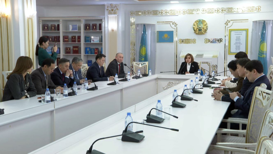 «Бас редакторлар клубы» жаңа Конституция жобасын қолдайды