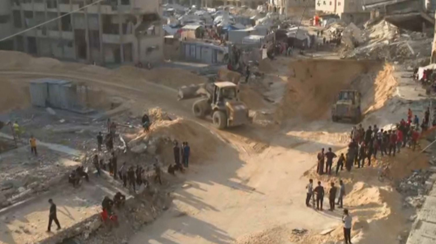 Газада үйінді астынан 280 адамның мәйіті табылды