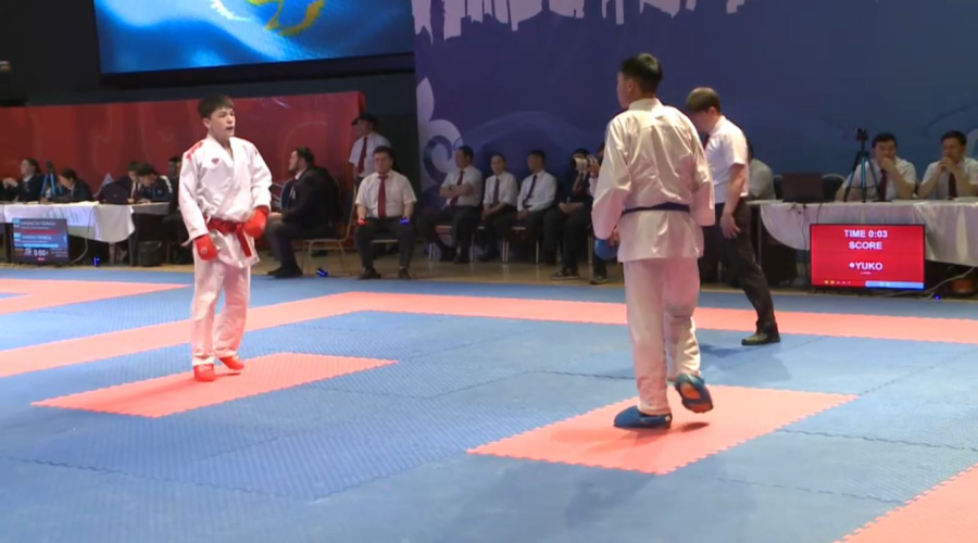 Каратэден ел үздіктері анықталды