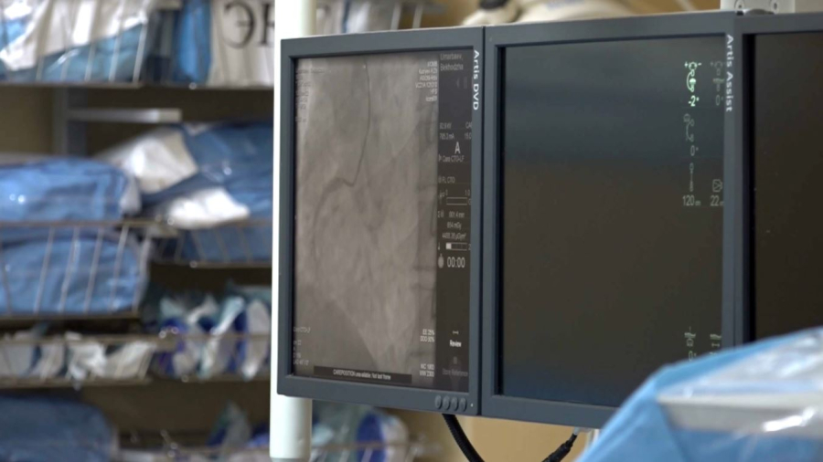 Дәрігерлер науқастың жүрегіндегі кардиостимуляторды қашықтан басқара алады