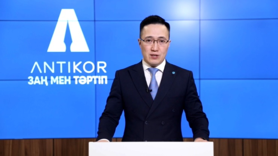 ​Замглавврача и бухгалтера больницы осудили за хищение ₸758 млн