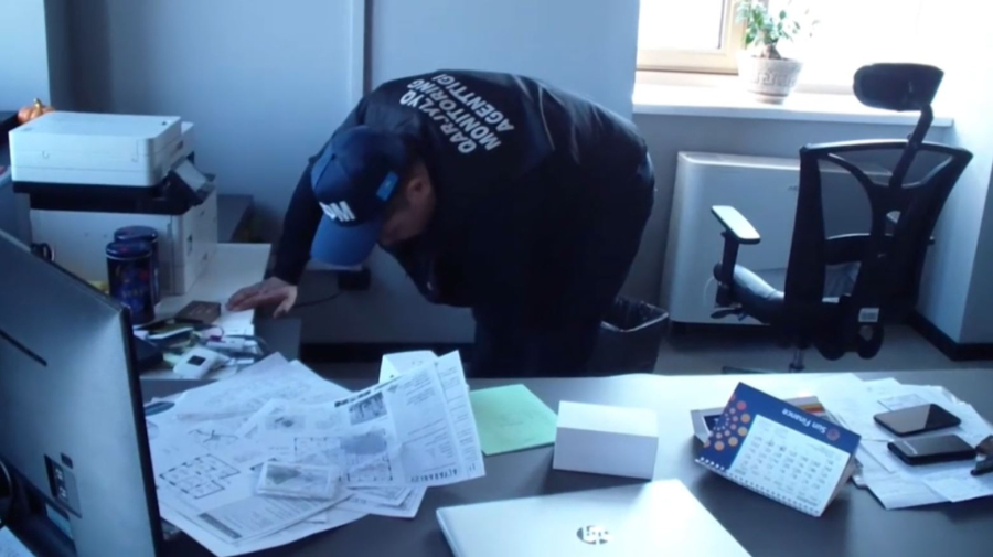 Алматыда заңсыз микроқаржы ұйымдарының мүлкіне шектеу қойылды