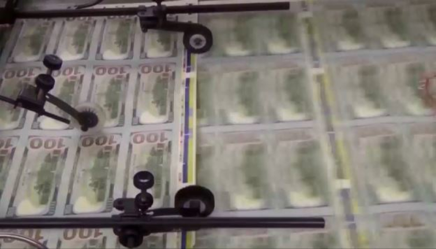 Әлемдегі доллардың үлесі азайды