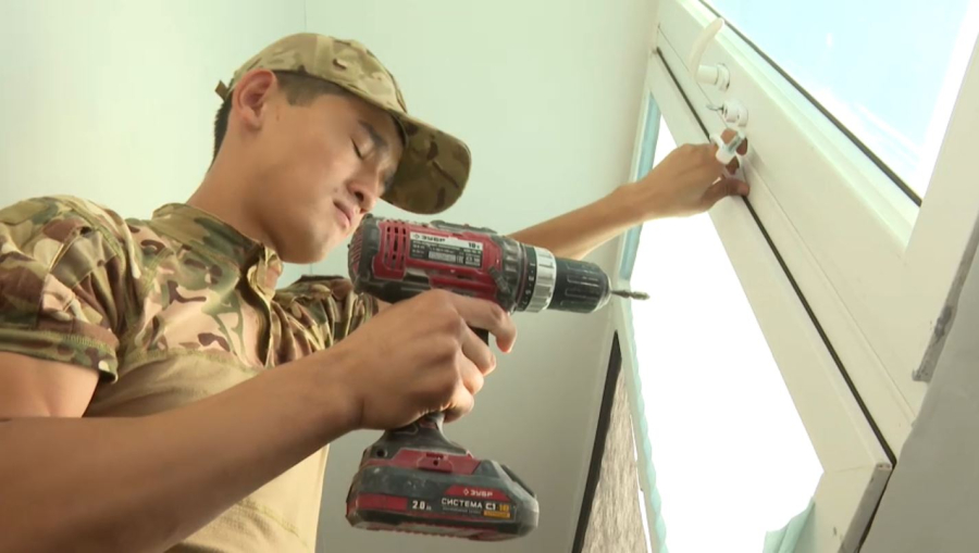 Елімізде баланың терезеден құлау деректері азаймай тұр