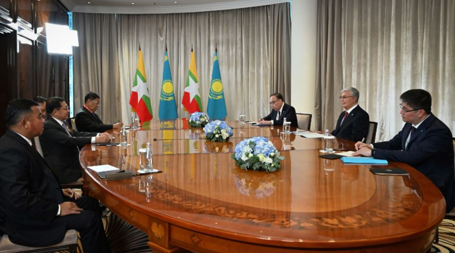 Мемлекет басшысы Мьянма премьер-министрімен кездесті