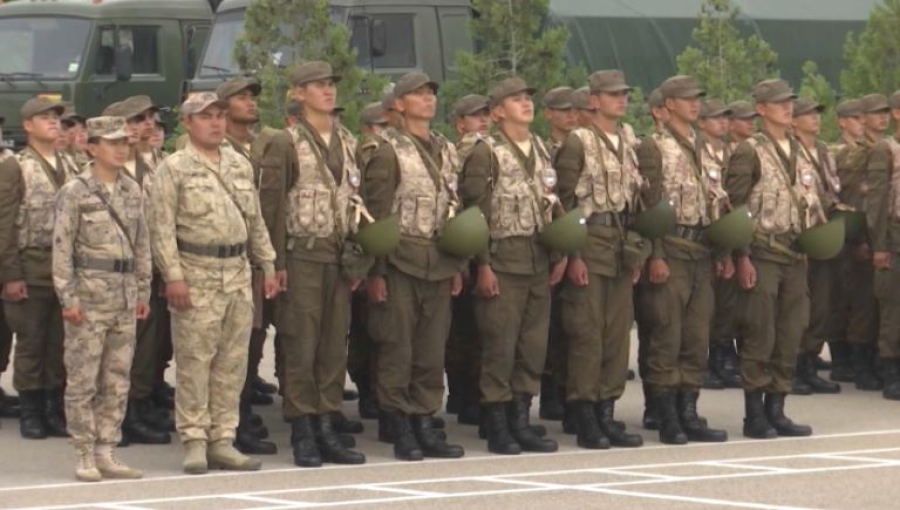 2023 жылдан бері 6 мыңға жуық сарбаз грантқа түскен