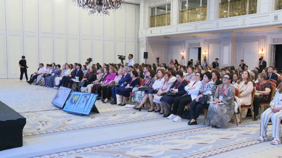 Международный конгресс акушеров-гинекологов проходит в Алматы