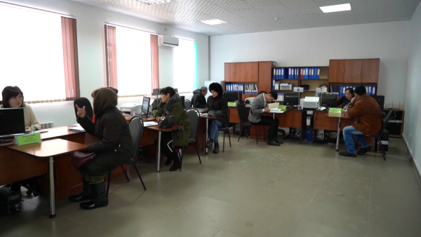 Для жителей регионов с режимом ЧС продлят выплату АСП