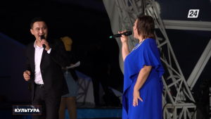 Ансамбль «Жiгер» дал праздничный концерт в честь Дня Конституции Казахстана