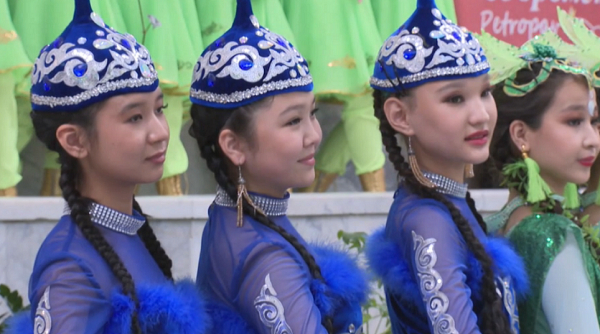 160 оқушы «Ақ шағала» республикалық фестивалінде бақ сынады