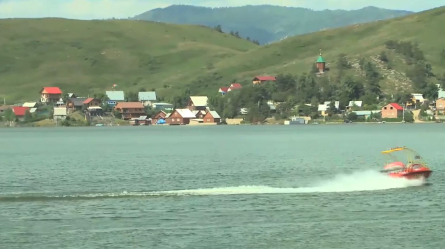 На берегу Бухтармы выявили множество нарушений водного законодательства