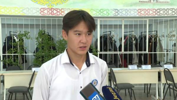 Школьник с фамилией Герой спас автобус с пассажирами в Алматинской области