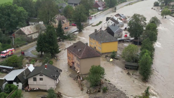 Шесть человек погибли из-за мощных наводнений в Восточной Европе