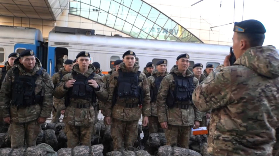 Жеңіс күні: Астанаға әскери парадқа қатысушылардың алғашқы легі келді