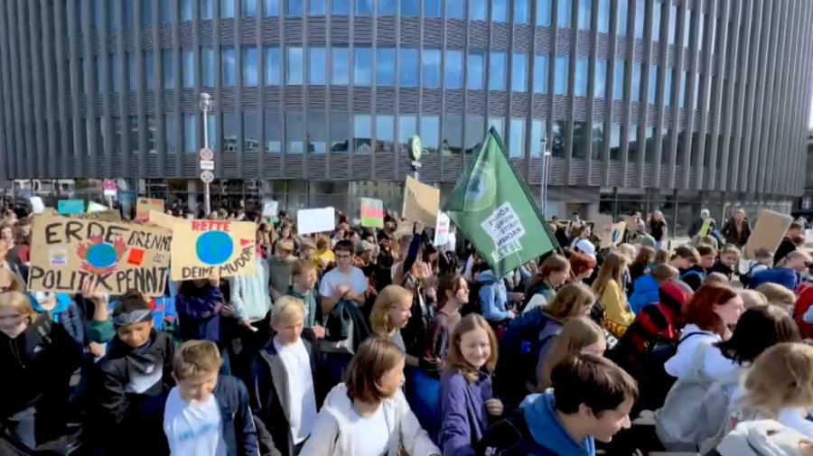 Масштабные климатические акции прошли по всей ФРГ