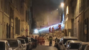 Жилой дом обрушился в центре Марселя