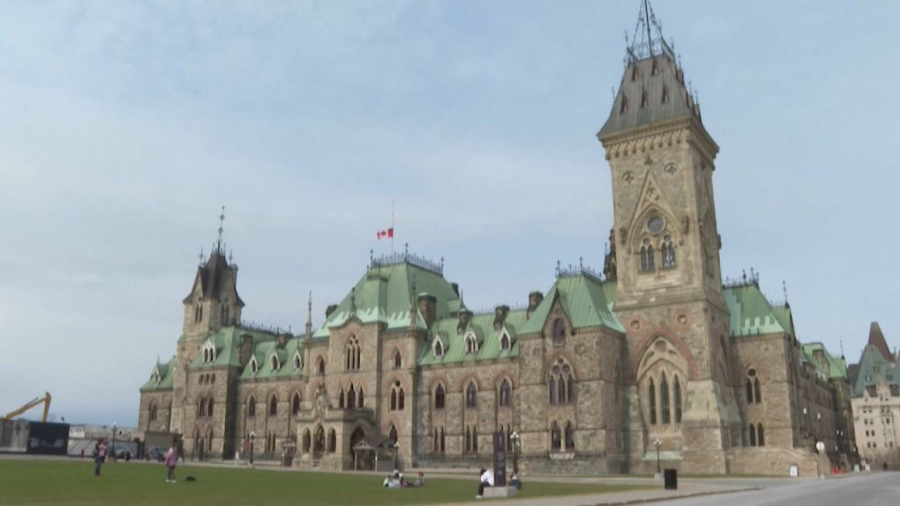 Трамп Канадамен келіссөз жүргізуді тоқтатты