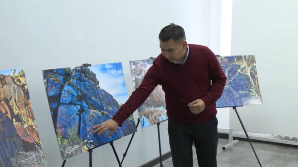 Алматыда студенттерге «Таңбалы» петроглифтері таныстырылды