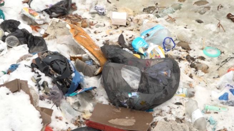 Свалки на окраинах: жители Атырау требуют порядка