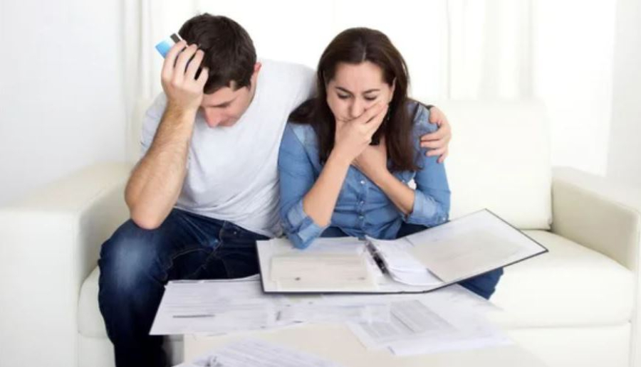 Как помочь людям с большими долгами по кредитам