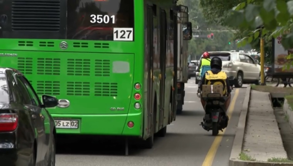 С 5 апреля в Казахстане ужесточат ответственность за управление мопедами