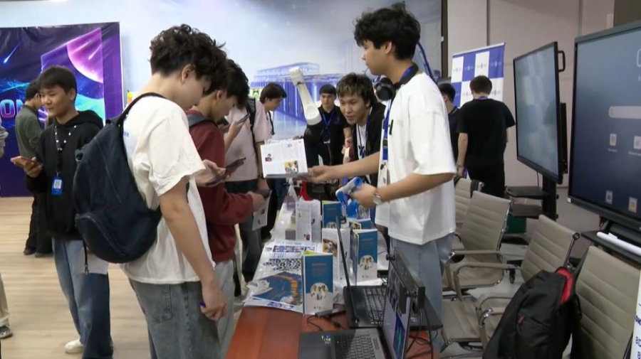 Городской AI-хакатон проходит в Алматы