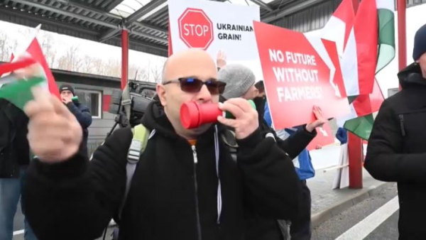 Фермеры из Чехии и Словакии вышли на протест против импорта продовольствия в ЕС