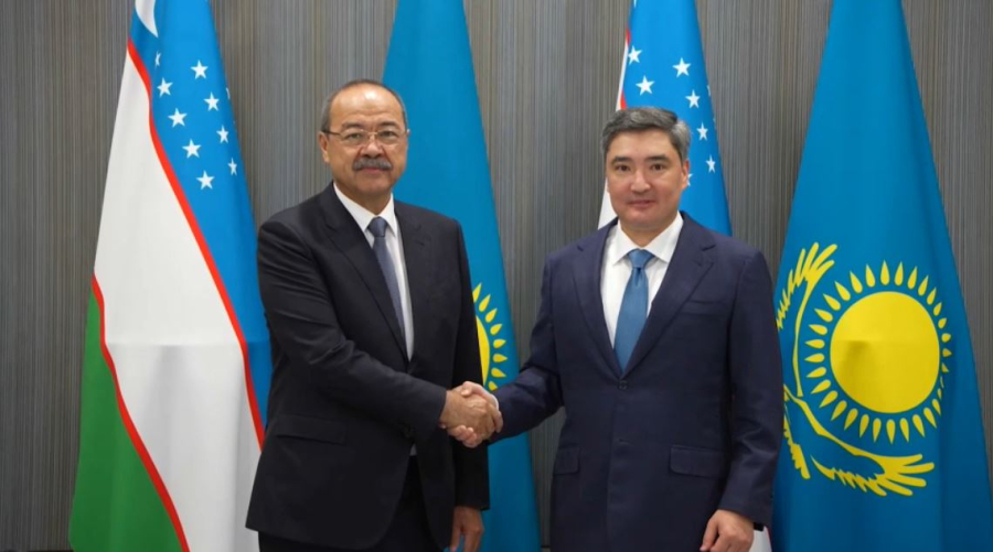 Ақтауда Қазақстан мен Өзбекстан өңірлері басшылары кеңесінің бірінші отырысы өтті