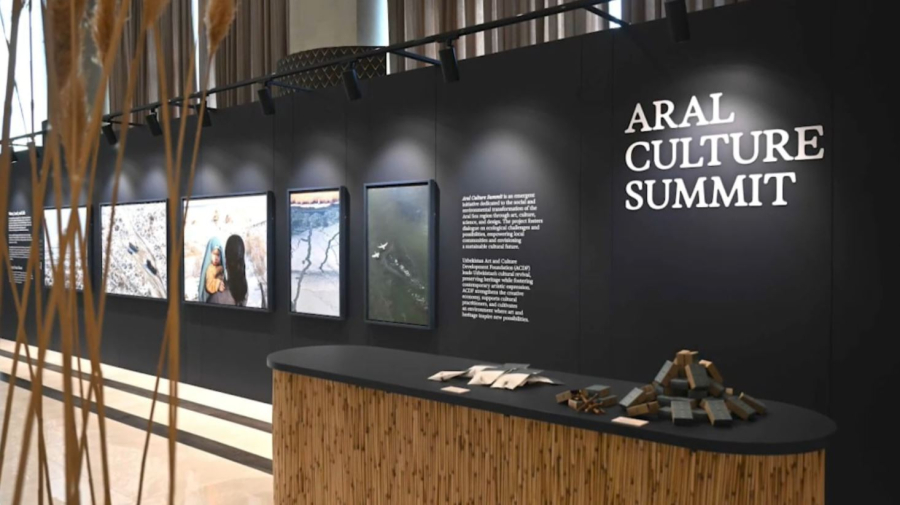 Президент посетил выставку Aral Culture Summit