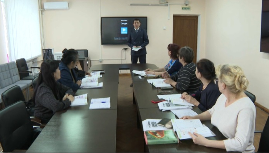 Казахский язык бесплатно преподают жителям Семея