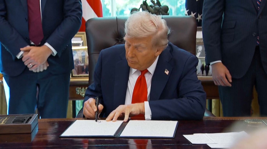 Д. Трамп туды өртегендерді соттауды ұсынды