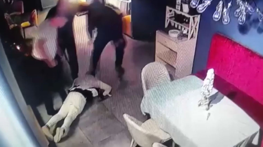 Алматыда жеке күзет мекемесінің мүшелері кәсіпкерлерге қысым көрсеткен