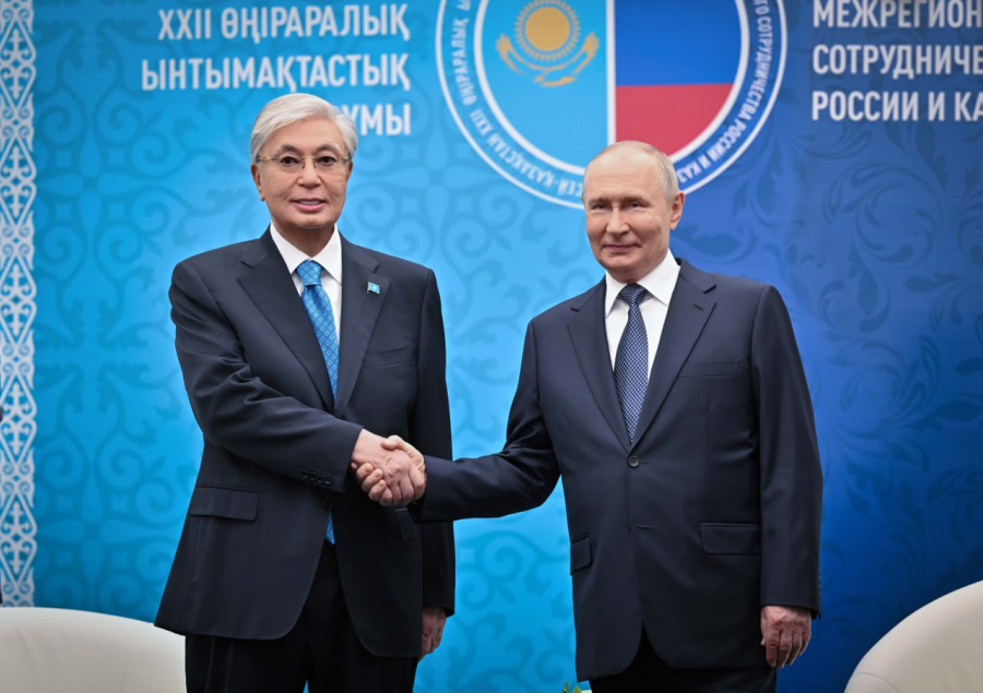 Мемлекет басшысы Ресей Президенті Владимир Путинмен кездесті