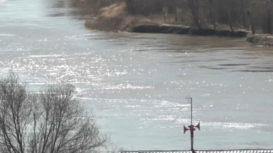 Есіл өзенінің деңгейі түсті