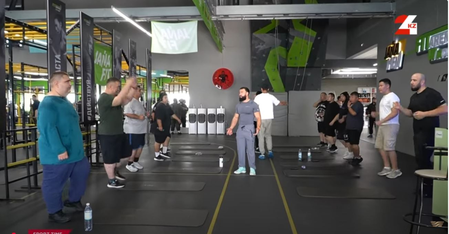 Похудел на 180 кг: история трансформации через спорт