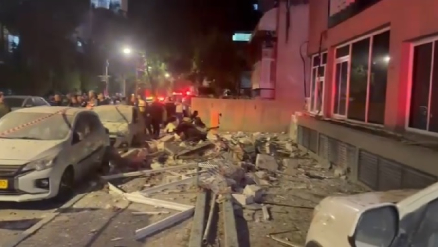 Иран атаковал Израиль из-за гибели Лариджани