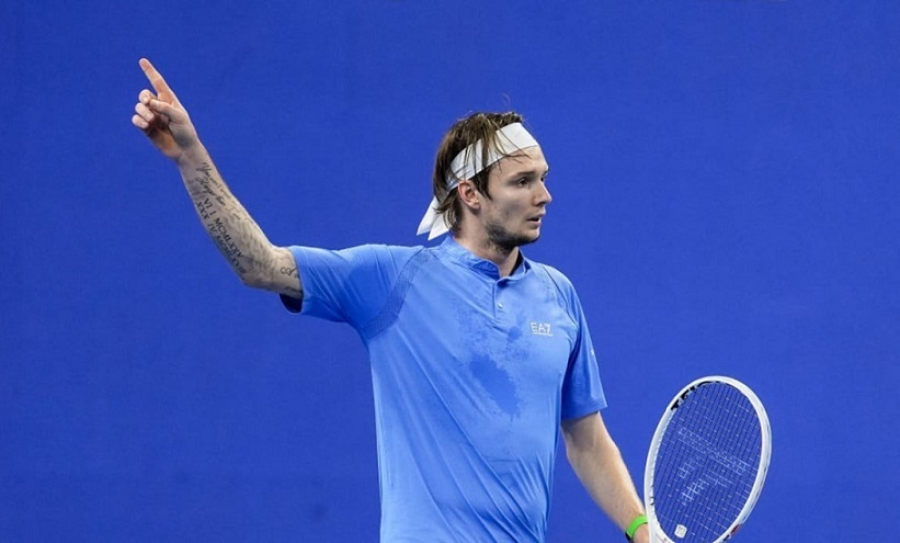 Казахстанский теннисист выиграл турнир в Гонконге