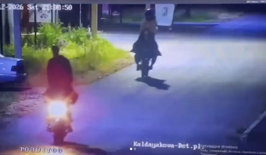 Ақмола облысында мопед мінген жасөспірімдер қауіп төндірді