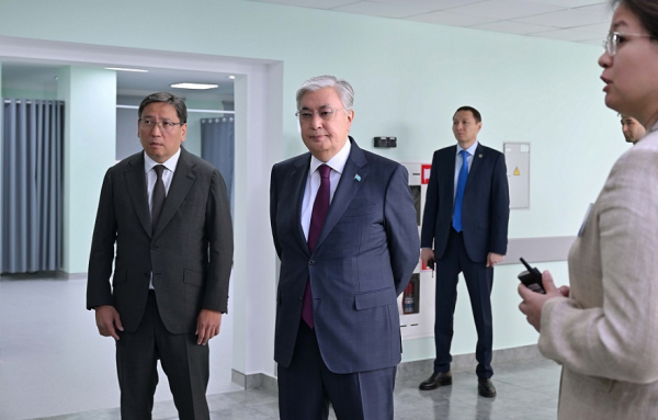 Продолжается рабочая поездка Главы государства в Алматы