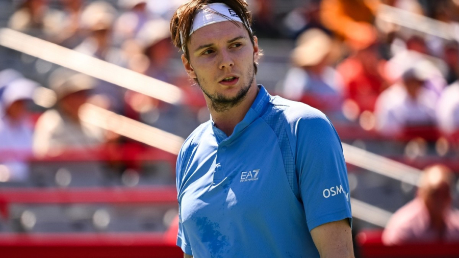 Теннисист Александр Бублик успешно стартовал на «Мастерсе» в США