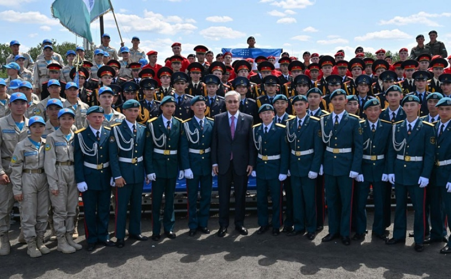 Президент дал старт XI военно-патриотическому сбору молодежи «Айбын»