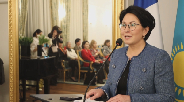 Сообщество деловых казахстанских женщин создано во Франции