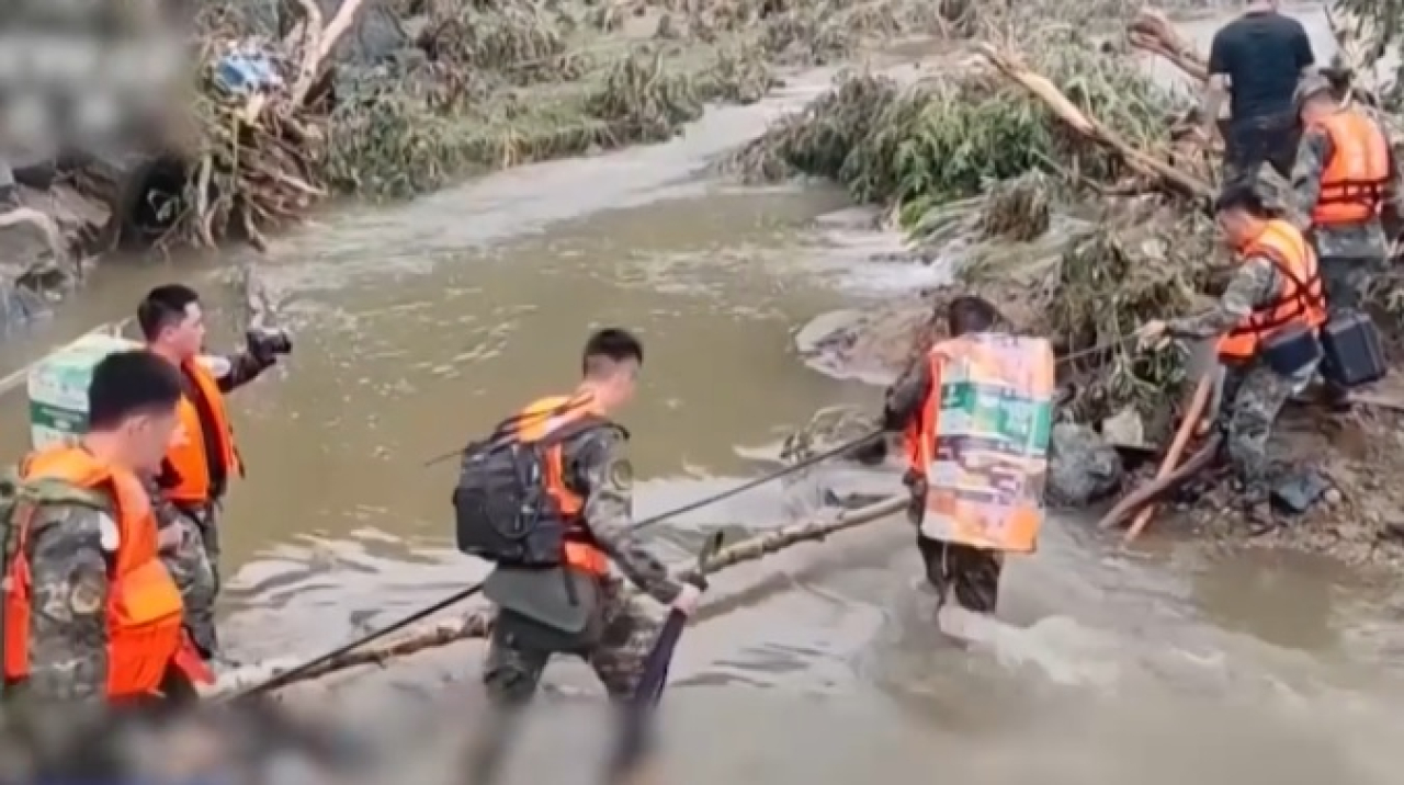 Наводнения на севере КНР: 4 погибших, 8 пропавших без вести