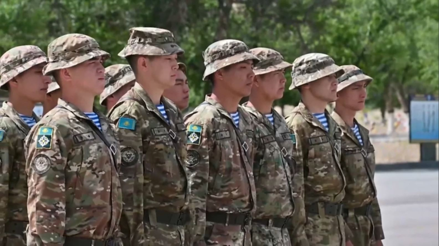 Қорғаныс министрі: Әр сарбаз өзін қауіпсіз сезінуі керек