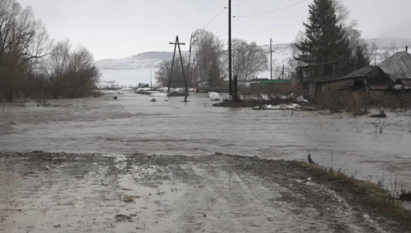 Непрекращающиеся дожди усугубляют паводковую ситуацию в ВКО