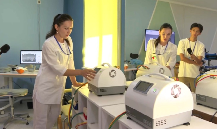 Фонд «Қазақстан халқына» направил детям ₸12 млрд