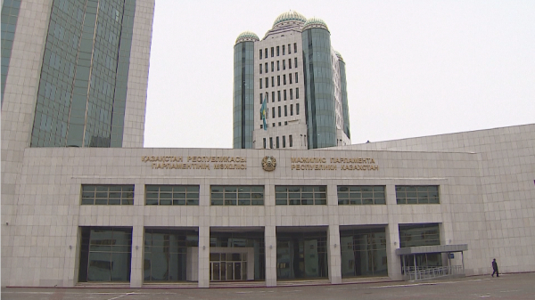 Шесть партий уже огласили списки своих депутатов