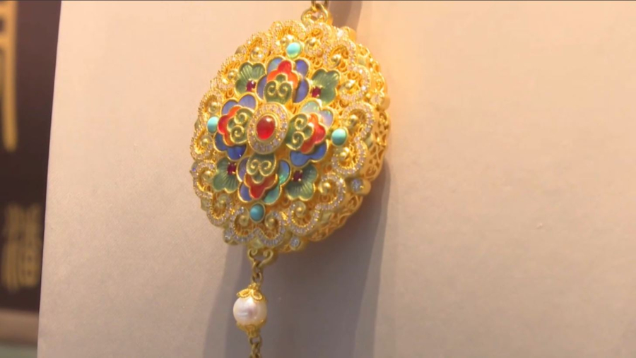 Қытайда алтынға сұраныс күрт артты